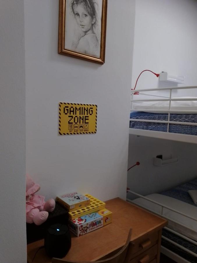 Glam G H O S T E L Guest house La Spezia